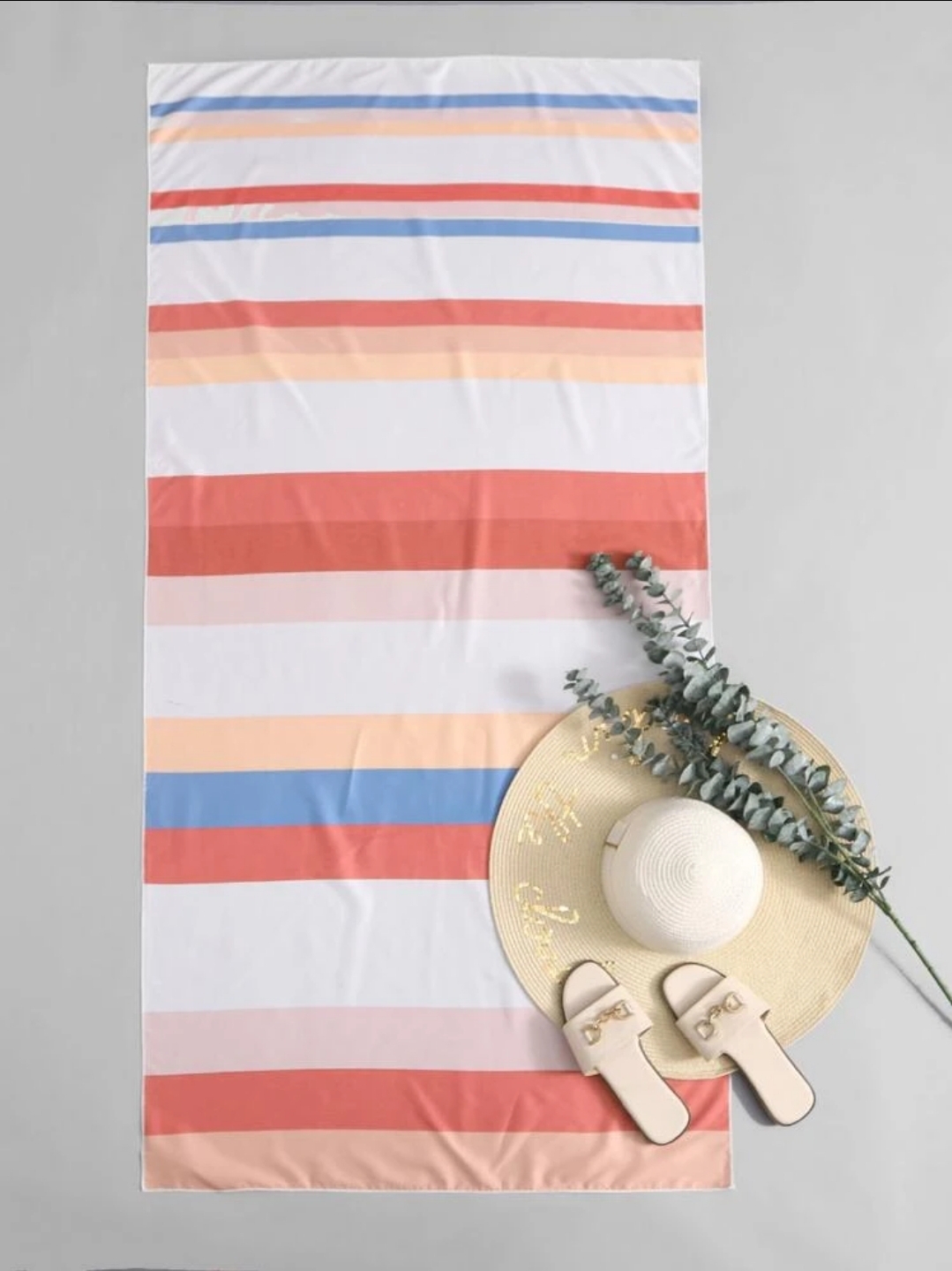 BEACH CLOTH SPREAD