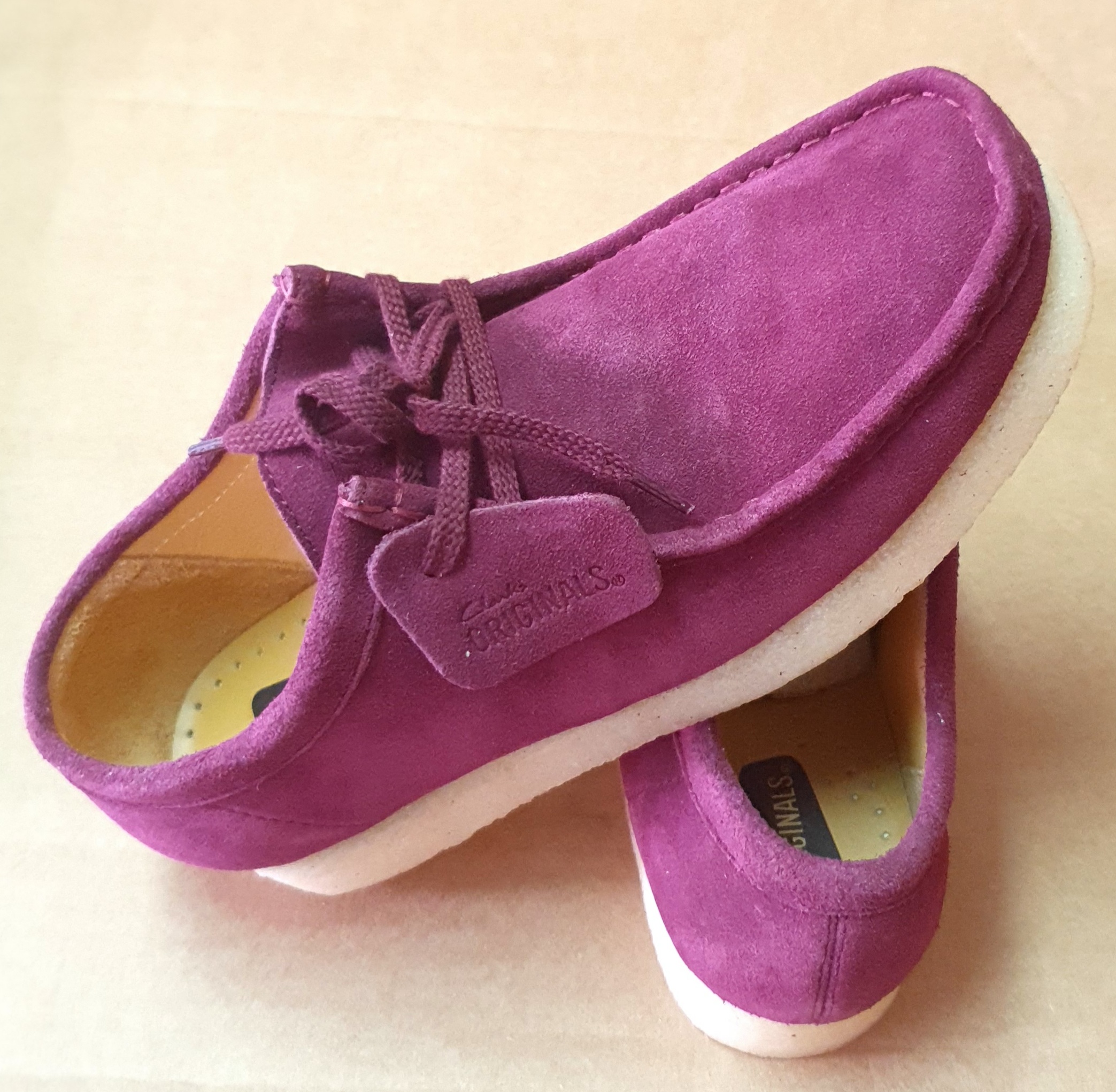 CLARKS WALLABEE