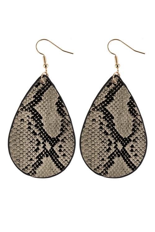 TEARDROP EARRINGS