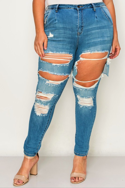 PLUS RIPPED JEANS