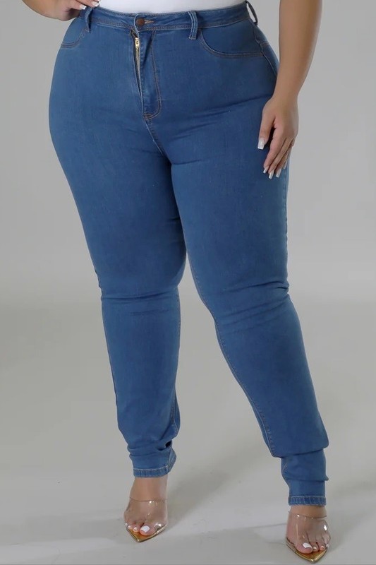 PLUS SOLID JEANS